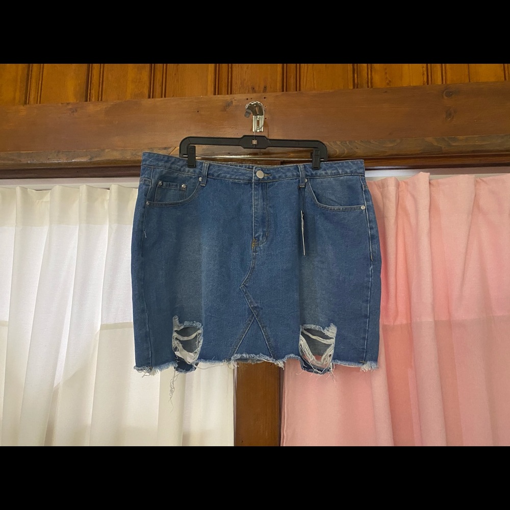 Denim skirt